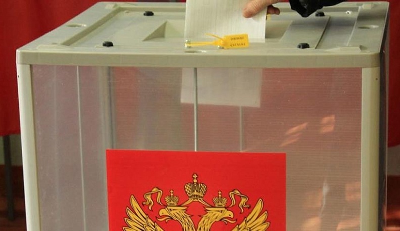 Владислав Шапша лидирует после обработки 80 процентов протоколов