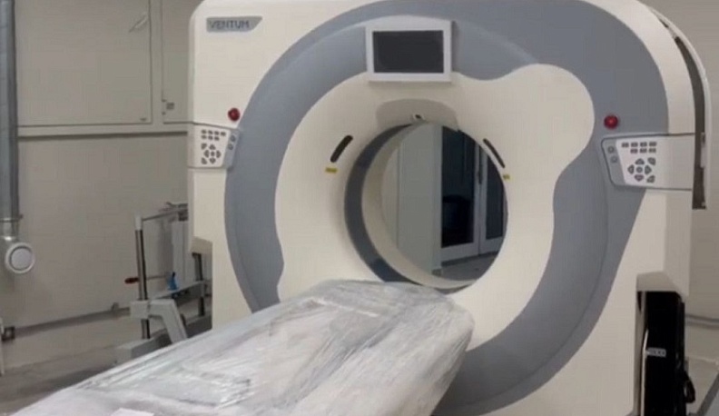 В Калужской больнице №4 установили новый современный томограф