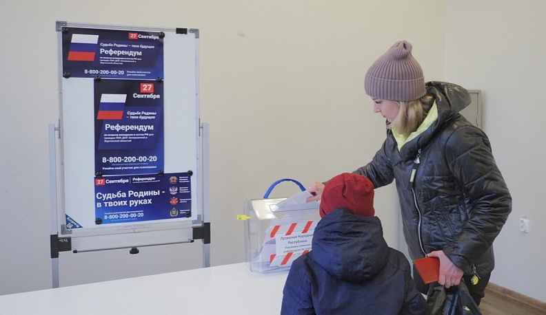 В регионе продолжается голосование на референдумах жителей ДНР, ЛНР, Запорожской и Херсонской областей