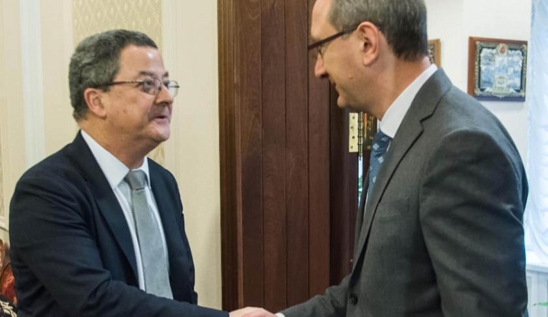  Владислав Шапша встретился с послом и бизнес-делегацией Швейцарии