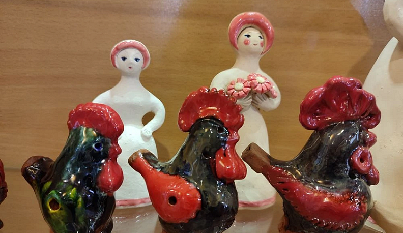 Калужскую глиняную игрушку показывают в Доме мастеров