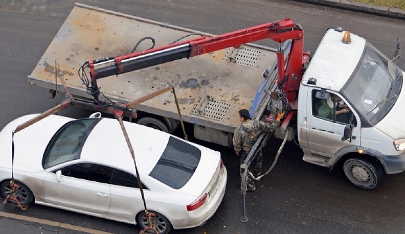Горуправа Калуги ищет владельцев восьми брошенных автомобилей