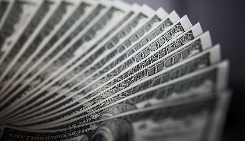 Калужанка сбежала из гостиницы с украденными деньгами