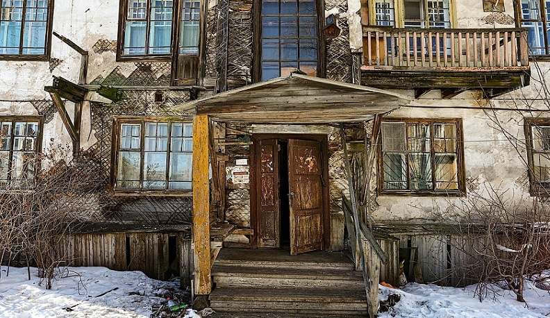 Аварийные дома в Калужской области расселят досрочно