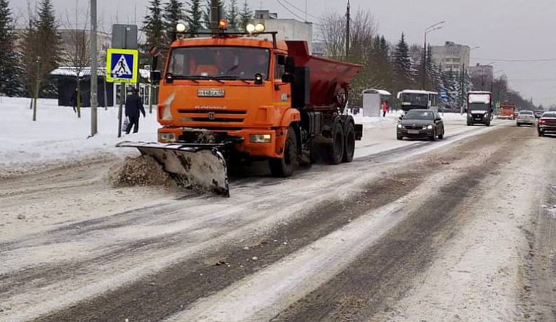 Глава администрации Обнинска рассказала о недочетах работы коммунальщиков при уборке снега