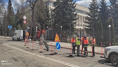 В Калуге на улице Набережной досрочно ремонтируют почти полкилометра коллектора