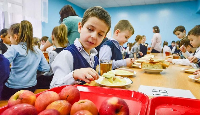 В регионе пересмотрят принцип предоставления бесплатного питания детям 