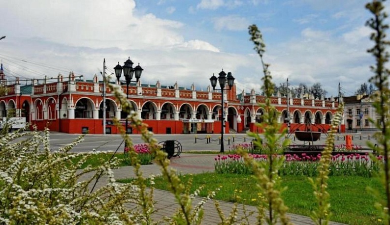 Дмитрий Денисов пригласил любителей автомузыки на центральную площадь