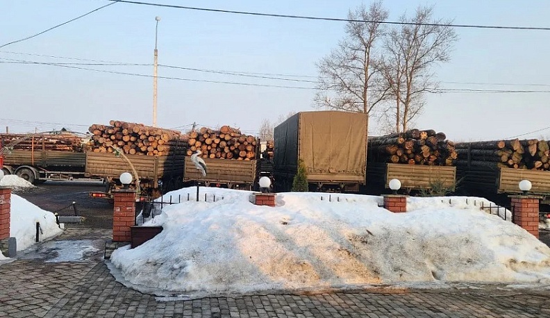 Износковский округ отправил в зону СВО гуманитарный конвой