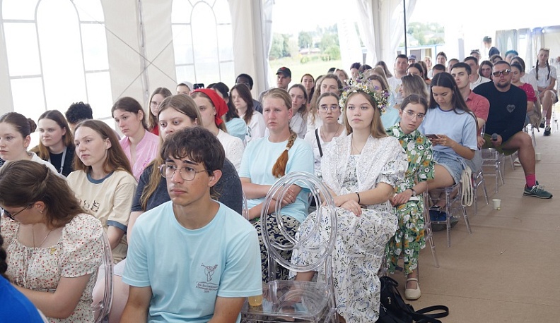 В Козельском районе российский космонавт встретился со студенческим сообществом