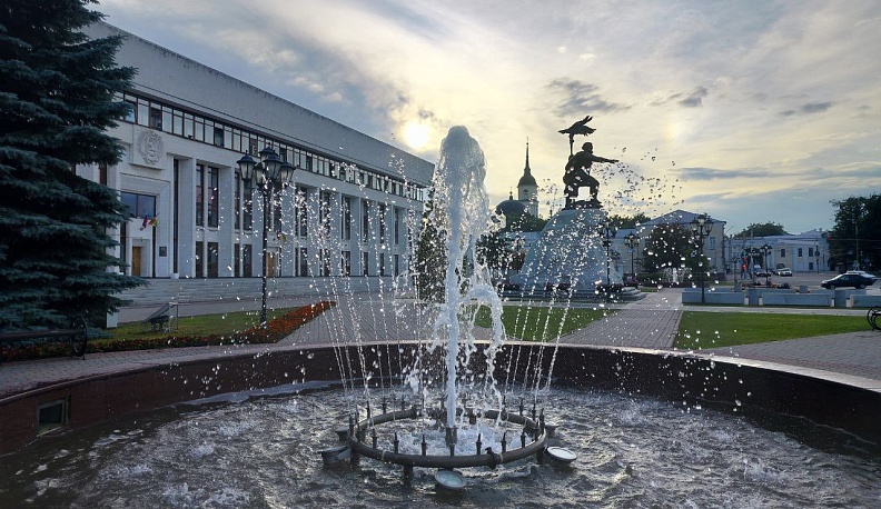 Девять калужан получили звание заслуженного работника региона