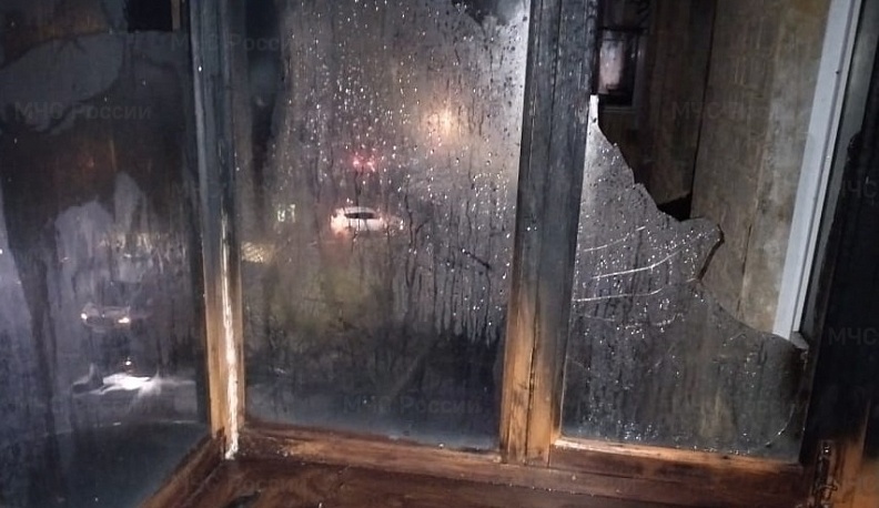 Во время пожара в Обнинске пострадал человек