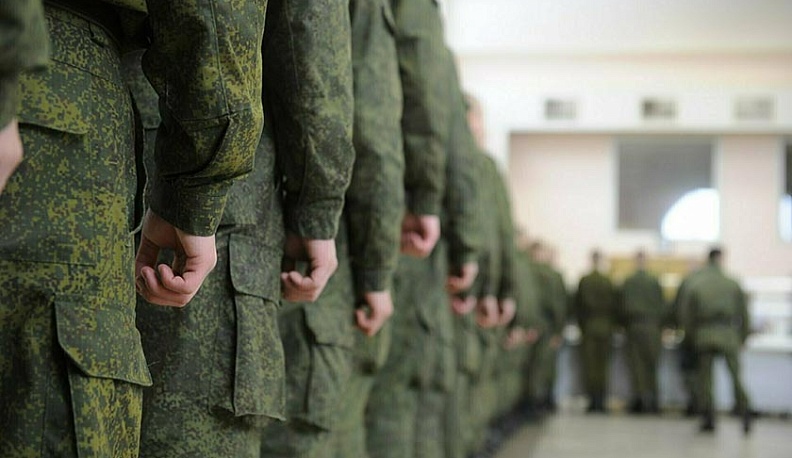 Весна зовет в армию