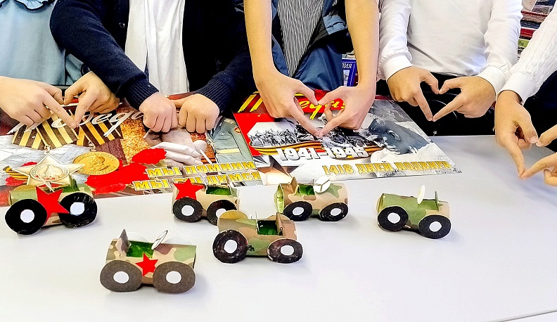 Юным читателям Жуковского района рассказывают о подвигах защитников Отечества 