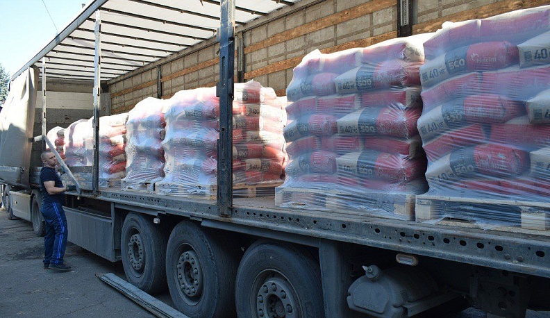 В Первомайск ЛНР доставили стройматериалы из Калужской области