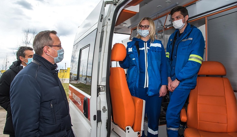 Владислав Шапша медикам: "Сохраняйте оптимизм и силу духа!"