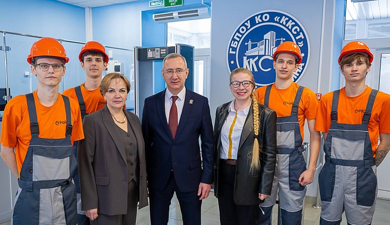 Владислав Шапша высоко оценил программу подготовки кадров в коммунально-строительном техникуме имени И.К. Ципулина
