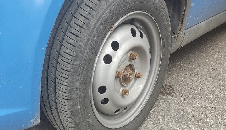 Калужским автомобилистам советуют «переобуть» машины