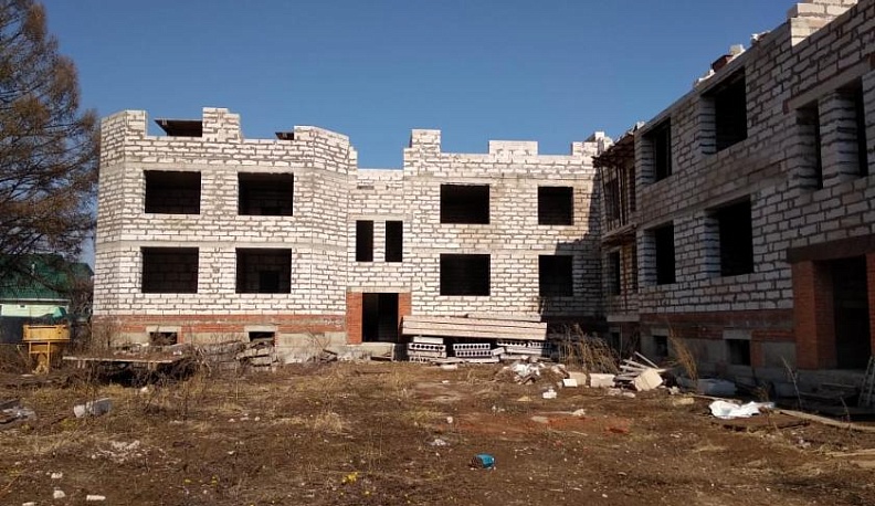 Лихая им досталась доля…