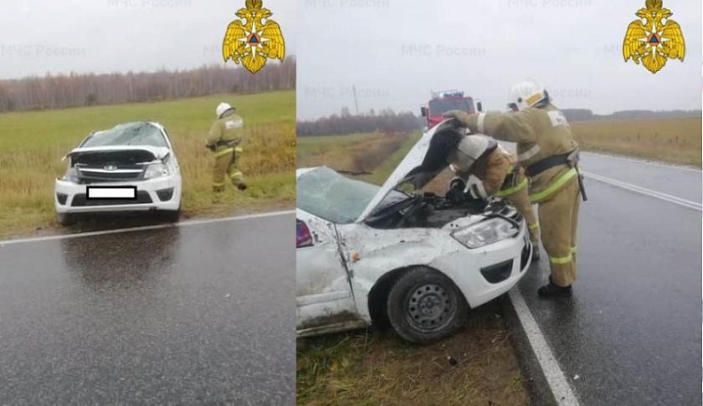 В Калужской области Лада слетела в кювет и перевернулась 