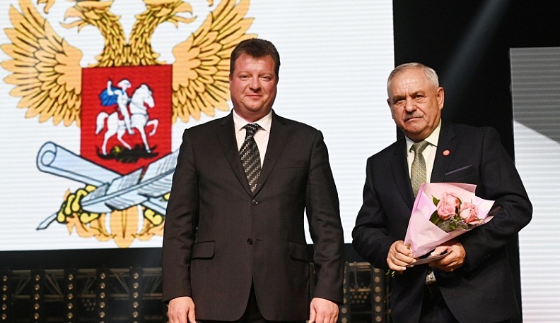 В Калуге торжественно отметили 80-летие системы профессионального образования