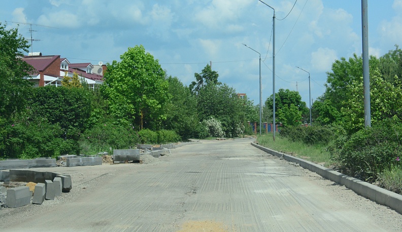 В Малоярославецком районе продолжается ремонт дорог 