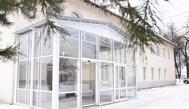 В Людинове после капитального ремонта открылась детская поликлиника