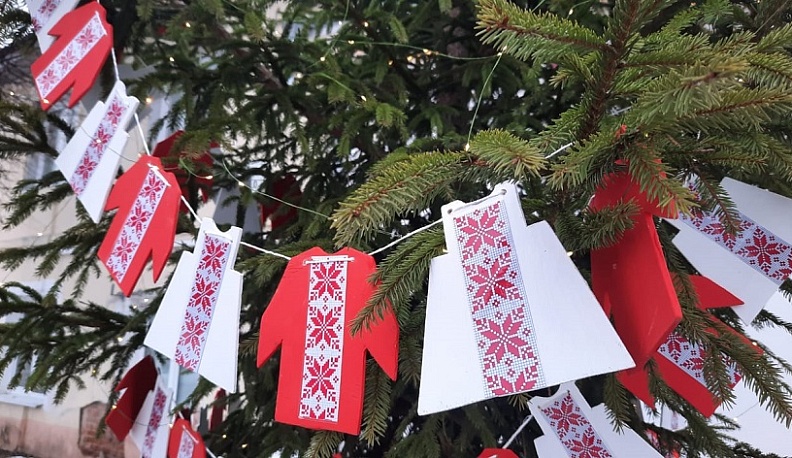 Ёлка из Тарусы участвует во Всероссийском конкурсе «Ёлки России»