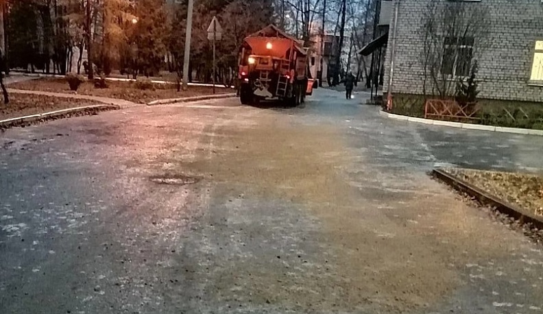 Городской голова призвал управляющие компании заняться дворами