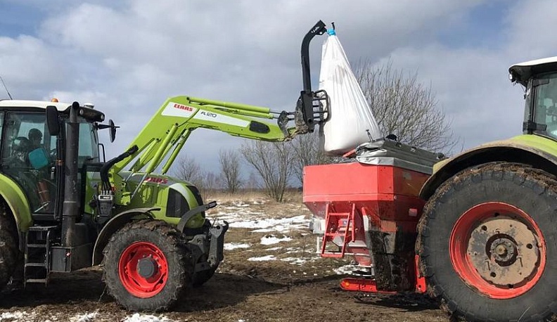 Калужские аграрии приступили к проведению весенних полевых работ