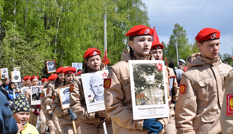 В Тарусе прошёл «Парад поколений»