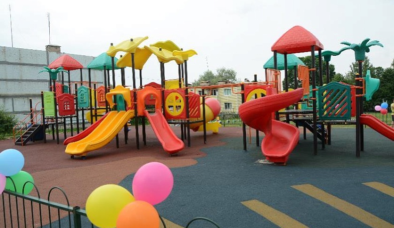 В селе Ильинском – новая детская площадка