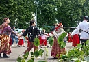 В Калуге начались Троицкие гуляния В Калуге начались Троицкие гуляния