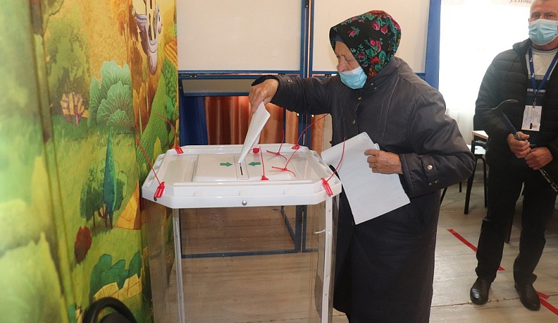 В Мещовском районе проголосовали 44 процента избирателей