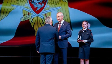 Владислав Шапша поблагодарил калужских росгвардейцев за доблестную службу