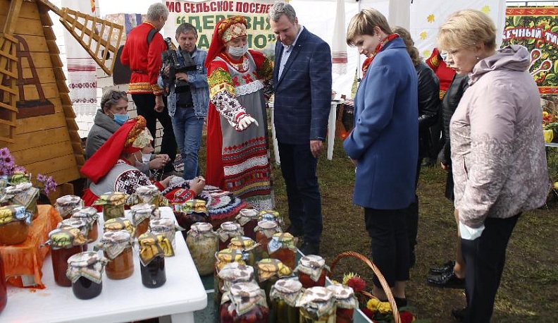 Любить родную землю