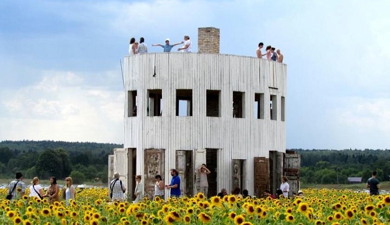 Детское архстояние в Никола-Ленивце перевернет мир вверх тормашками