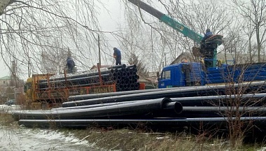 Калужские специалисты начали менять водопровод в Первомайске