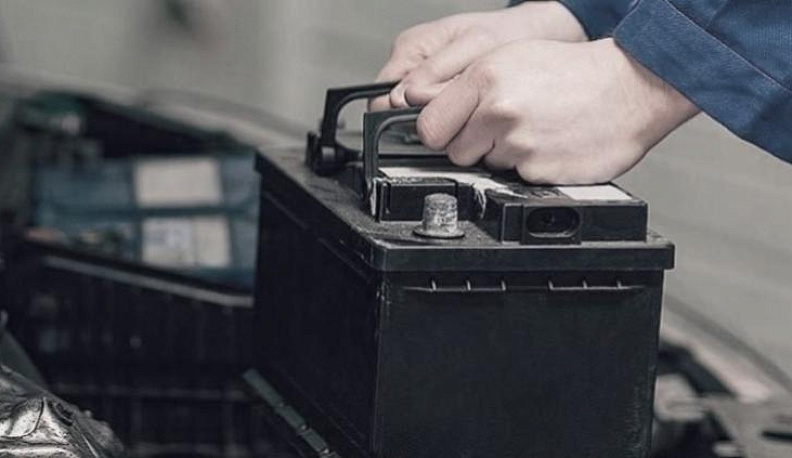 У жителей Калужской области крадут автомобильные колеса и аккумуляторы