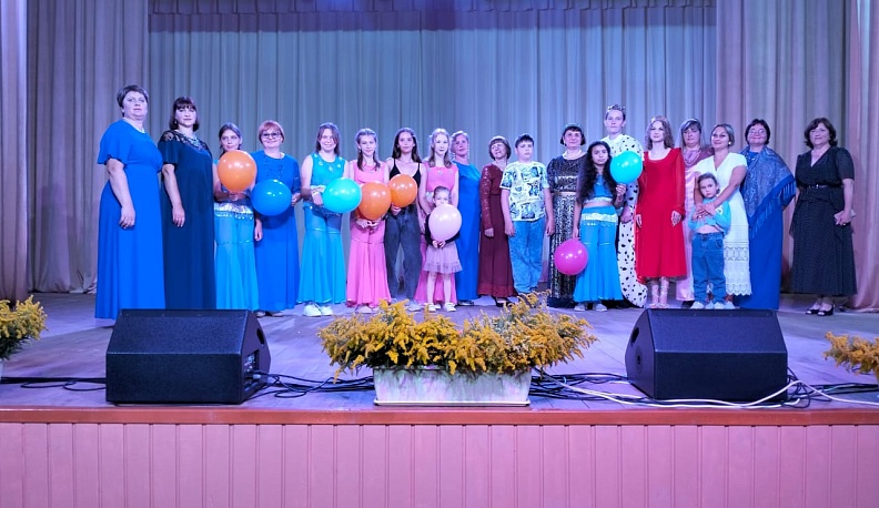 Жители деревни Рыляки Юхновского района отметили День села