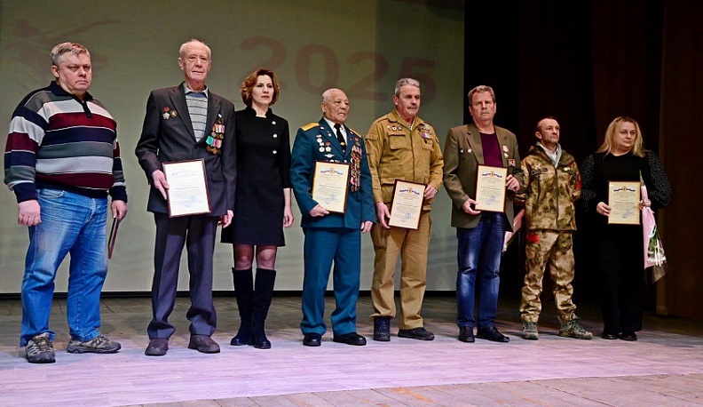 В Малоярославце торжественно открыли Год защитника Отечества