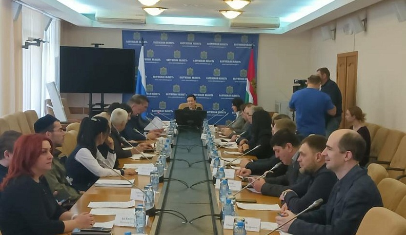 В Калуге обсудили работу национальных объединений