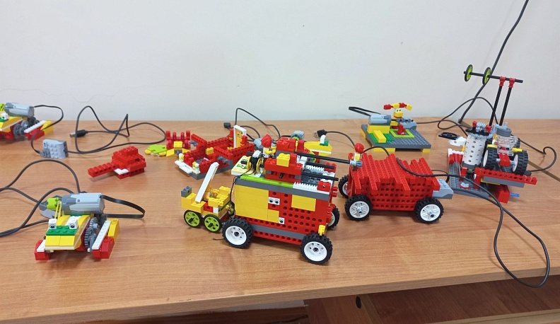 Педагог дополнительного образования из Кирова стал призёром регионального конкурса