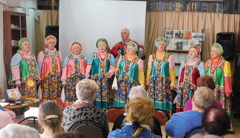 Кондровчане встретили масленицу блинами и песнями