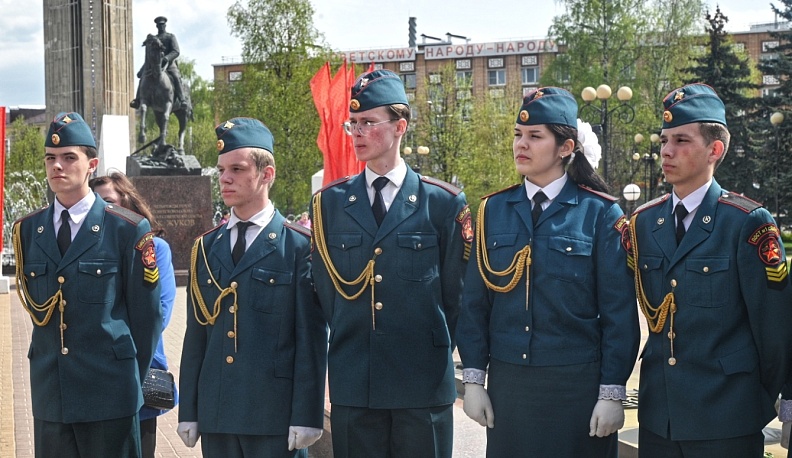 На «Прогулке со Знанием» калужанам рассказали о подвигах маршала Жукова