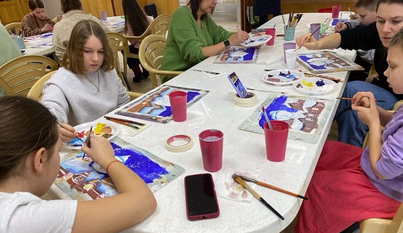 Зимний кот в гуаши: в Музее истории города Обнинска продолжаются мастер-классы «Творческой мастерской»