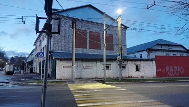 В Калуге обновляют пешеходные переходы