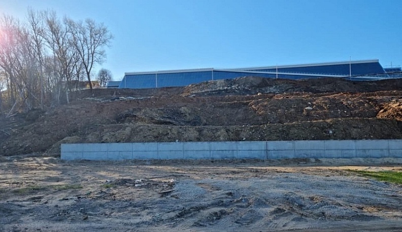 Дмитрий Денисов рассказал, что склону у музея космонавтики в Калуге ничто не угрожает