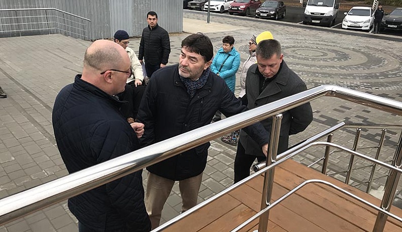 В Обнинске завершилось благоустройство общественной территории на улице Курчатова, 13