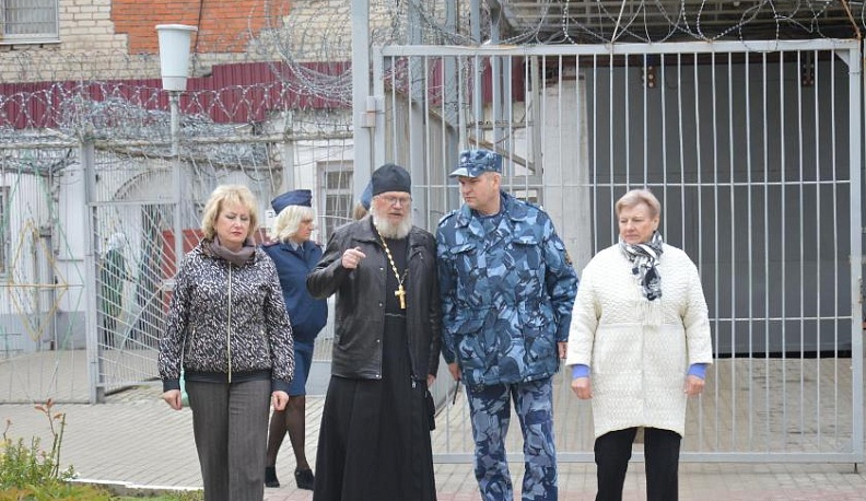 Члены Общественной наблюдательной комиссии посетили калужскую исправительную колонию